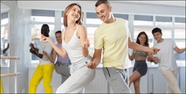 ダンスの運動不足解消効果15選！やり方のコツも解説します。