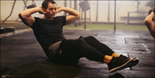 腹筋の鍛え方のコツ17選！運動不足解消してスリムになりたい人必見