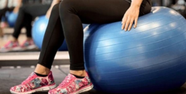 バランスボール体験談！運動不足解消が可能なのかどうかを検証