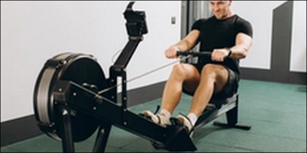 ローイングマシン体験談！運動不足解消をしたい人に吉報です。