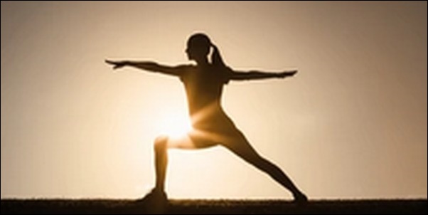 ヨガ体験談！運動不足解消に役立てたい人は必読の情報です。